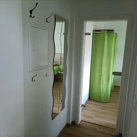 公寓 Domizil Naunik 萨勒河畔瑙姆堡